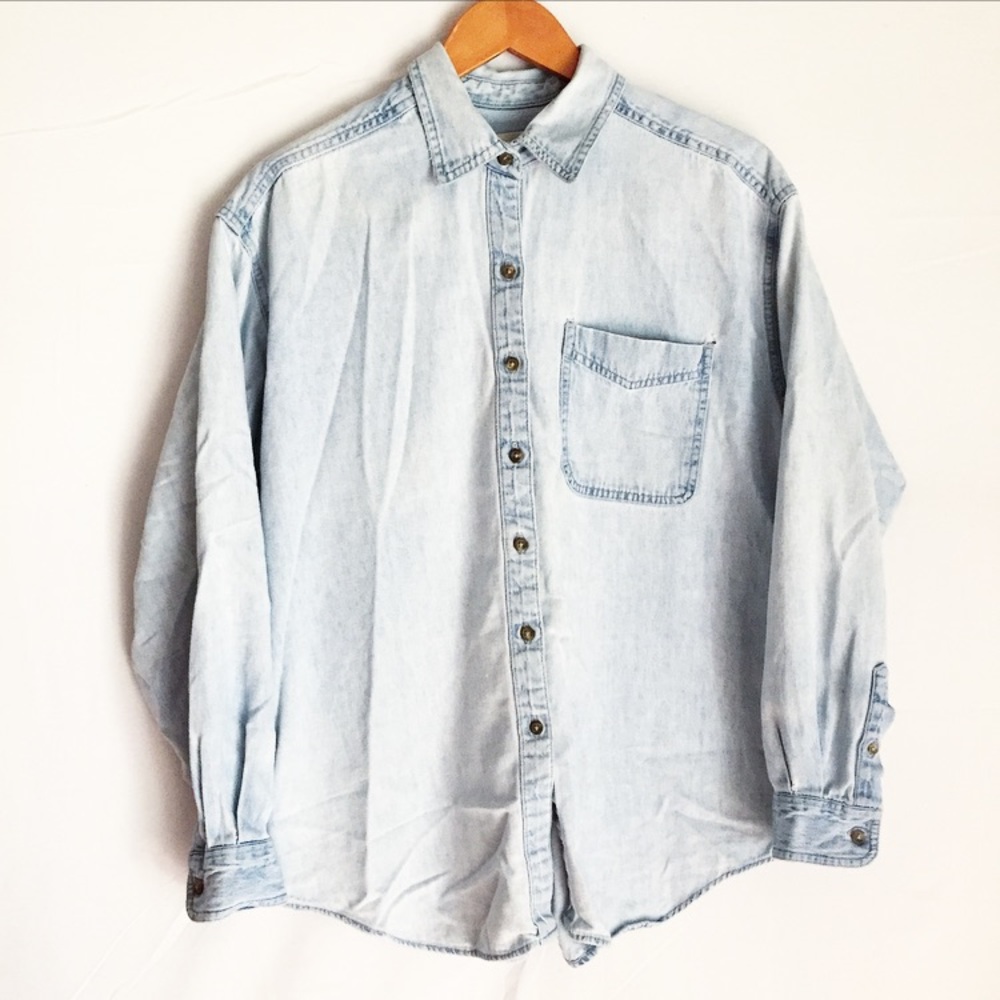 Vintage Eddie Bauer light wash denim button up